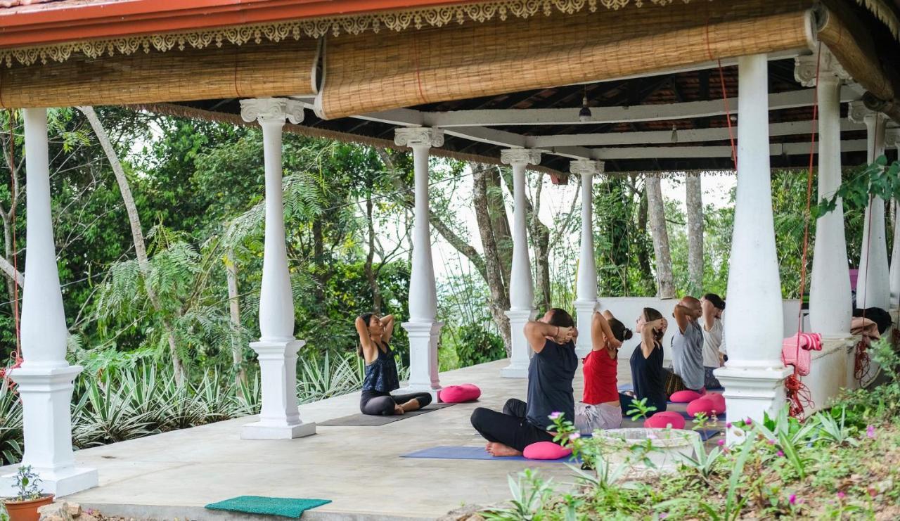 Welikande Yoga Retreats Hotel Digana Buitenkant foto