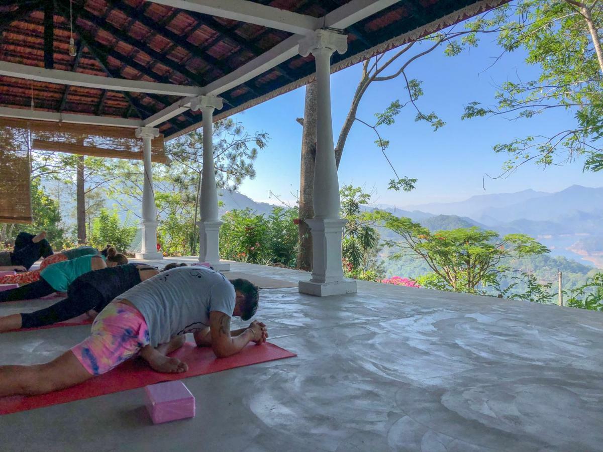 Welikande Yoga Retreats Hotel Digana Buitenkant foto